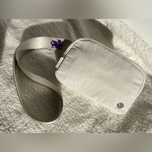 NWOT Lululemon Everywhere Belt Bag 1L in White Opal
